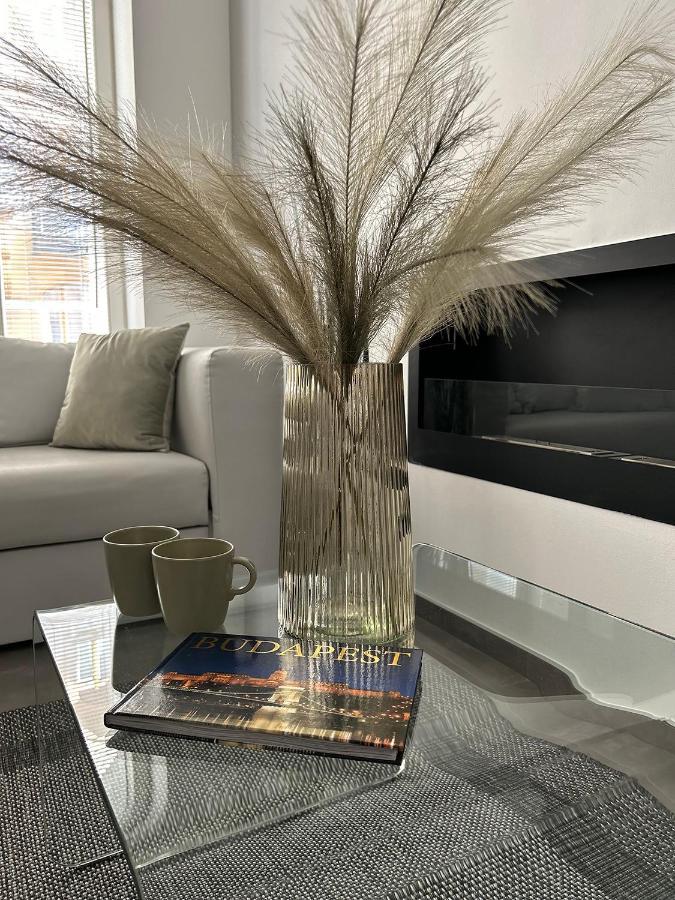 Imagine Budapest Premium Apartment ภายนอก รูปภาพ